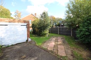 Photo 13- click for photo gallery